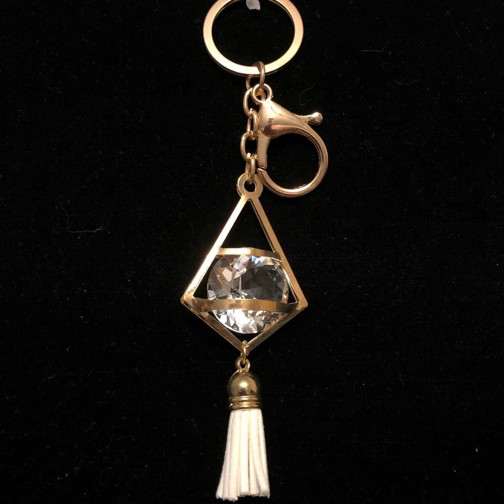 🍃🌸 Gold Tassel Geometric Crystal Keychain 🌸🍃